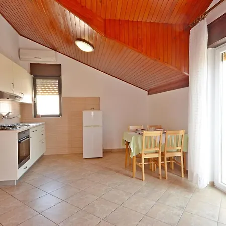 Apartment And Rooms Mrkovic Vodice Exterior photo