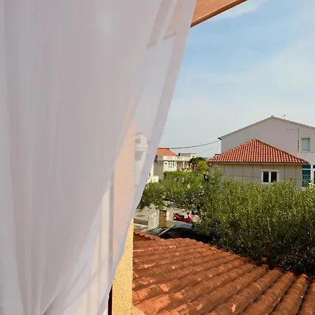 Apartment And Rooms Mrkovic Vodice Exterior photo