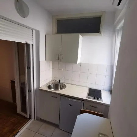 Apartment And Rooms Mrkovic Vodice Exterior photo