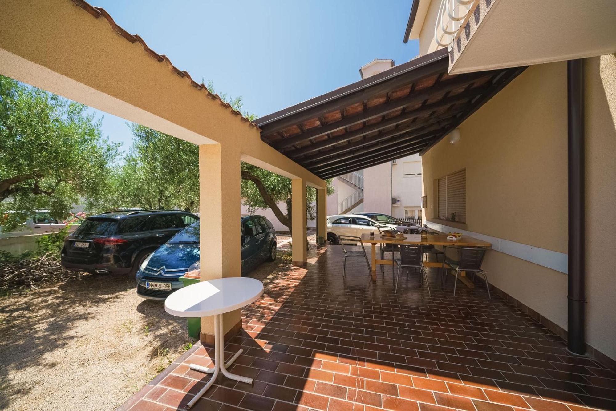 And Mrkovic Apartment